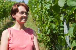 Alice Tauss setzt auf bio-dynamischen Weinbau. 
