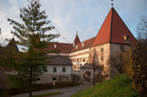 Das Schloss Spielfeld hat eine lebhafte Geschichte hinter sich. 