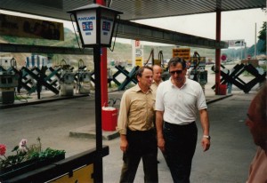 Vor 20 Jahren verliefen bei der Agip-Tankstelle an der slowenischen Grenze die Panzersperren. Heute trifft man sich dort auf ein Bier. 