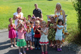 Projekt Bienen VS/Kindergarten Langegg (Foto: Ulrike Elsneg)