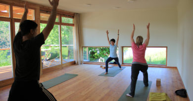 Yoga Margit Weingast Tauss (c) Ulrike Elsneg TV Die Suedtseirische Weinstraße (36)